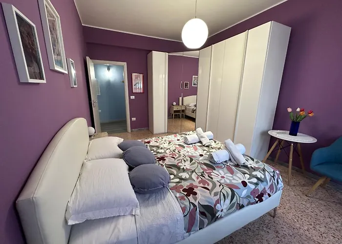 Apartment At Ilary's Rom